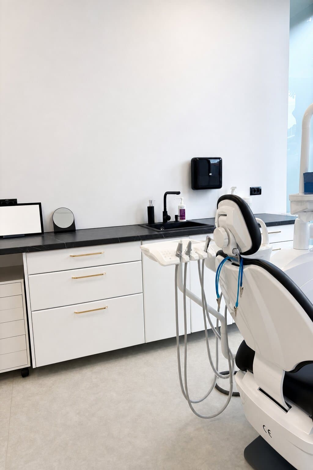 Cabinet dentar UnitedDent cu echipament modern